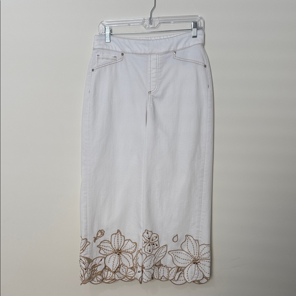 Chicos White Pull On Wide Leg Crops with Gold Jeweled Embroidery at Pants Hem. 4
